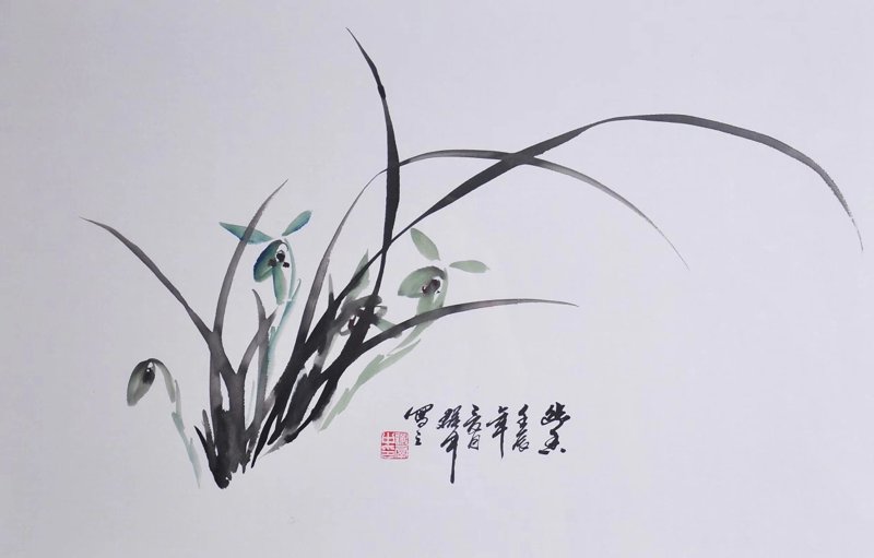 古董市场繁荣,如何辨别真伪?古董鉴定是一门复杂而精细的学问,本文将从多个维度对两种常见的鉴定方法进行对比分析。